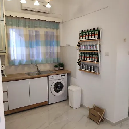 Reborn Project Acropolis Daire İskados